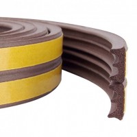 Уплотнитель SANOK SD-40"Е" 9*4 коричневый (150m)