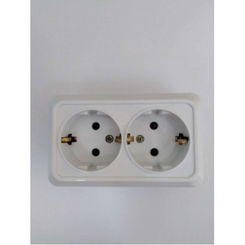 Розетка 2-на з заземленням накладна біла