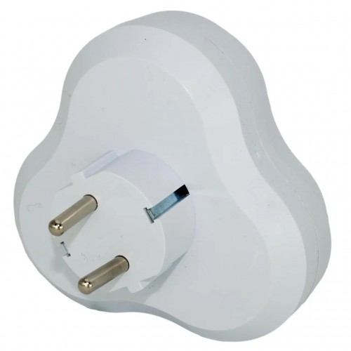 Розгалужувач Quantum на три розетки із заземленням білий, 1шт/уп